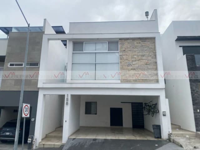Casa en Venta en Cumbres Elite Premier, García, Nuevo León