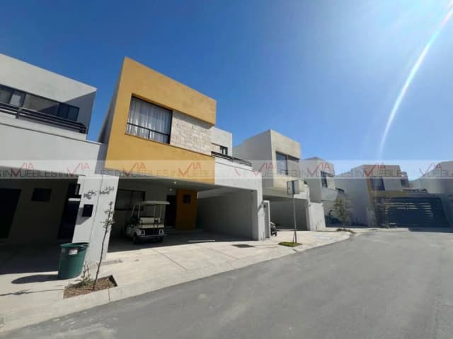 Casa en Venta en Cumbres Toscana, García, Nuevo León