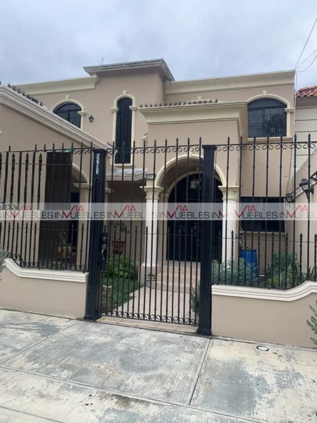 Casa en Venta en Lagos del Bosque, Monterrey, Nuevo León