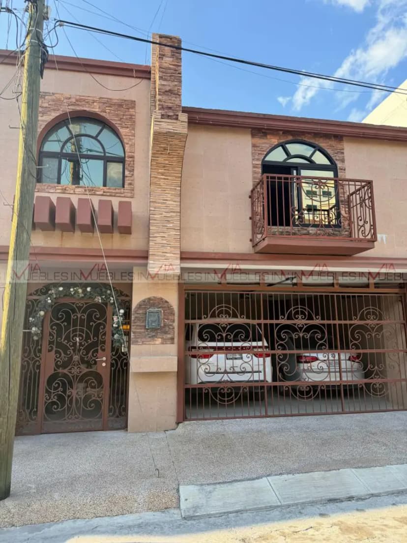 Gallery main