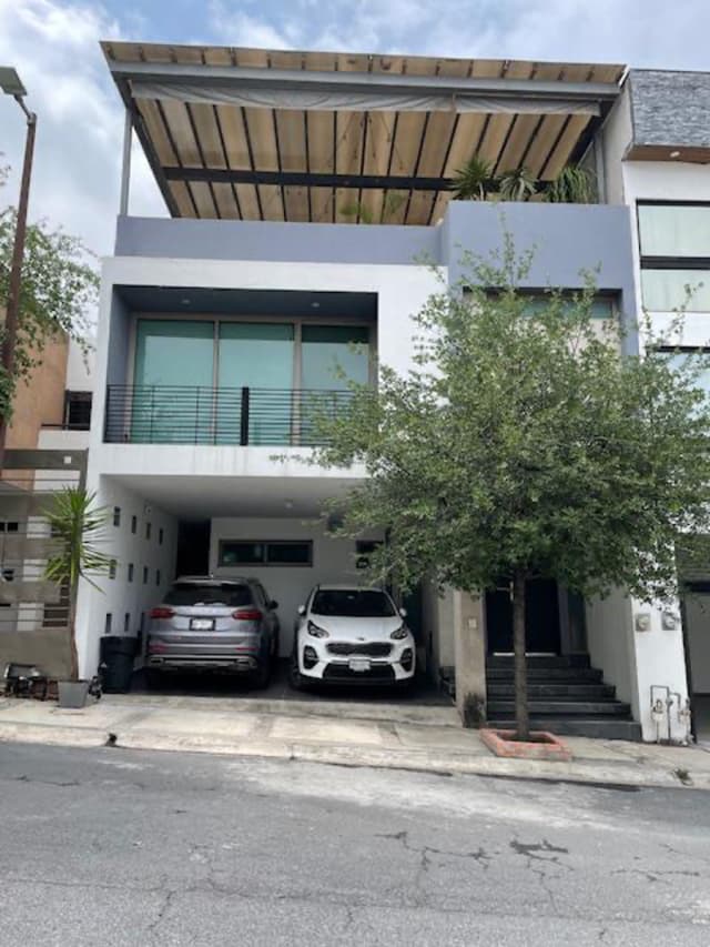Casa en Venta en Cumbres Providencia, Monterrey, Nuevo León