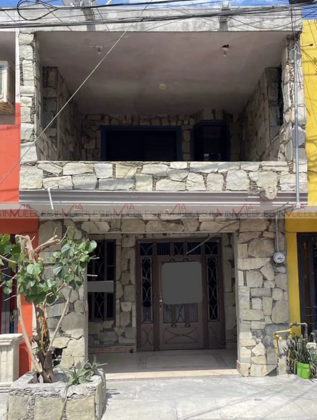 Casa en Venta en Mirador de las Mitras, Monterrey, Nuevo León