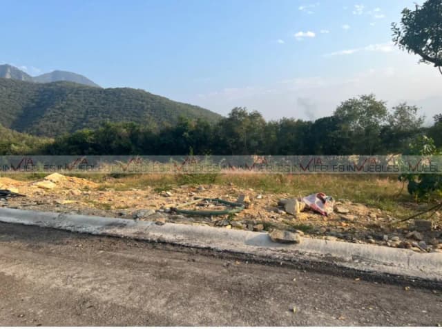 Terreno en Venta en Bosques de las Misiones Sector Encino, Santiago, Nuevo León