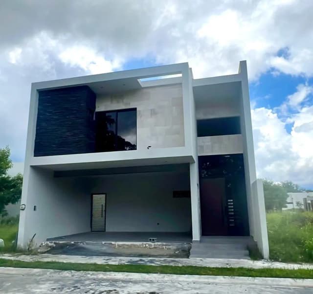 Casa en Venta en Residencial Piedralta, Allende, Nuevo León