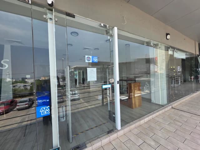 Local en Renta en Carrizalejo, San Pedro Garza García, Nuevo León