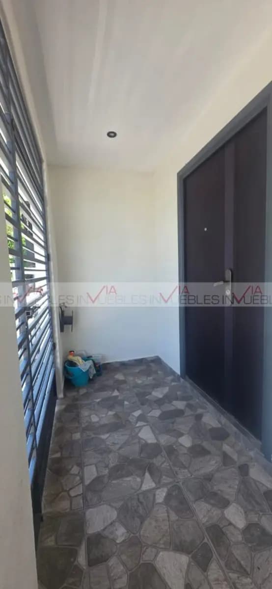 Casa en Venta en Mirador de las Mitras, Santa Catarina, Nuevo León