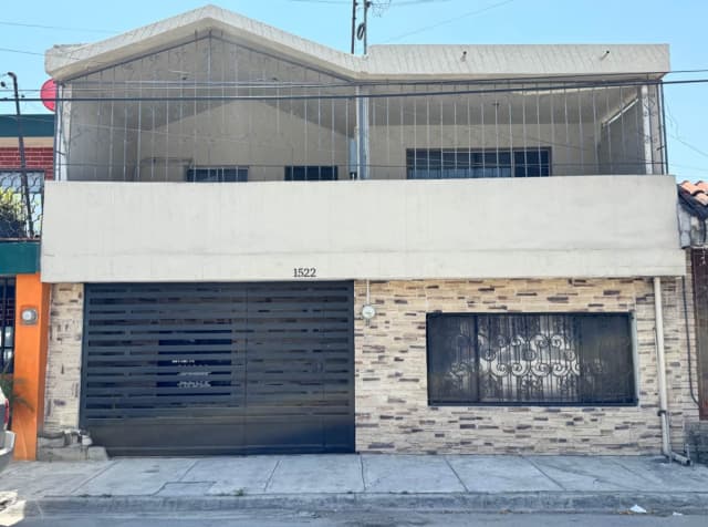 Casa en Venta en Exposicion, Guadalupe, Nuevo León