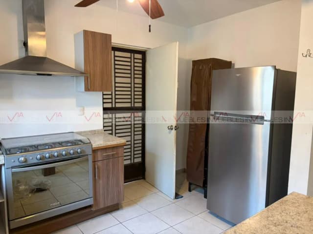 Casa en Renta en Almería, Apodaca, Nuevo León