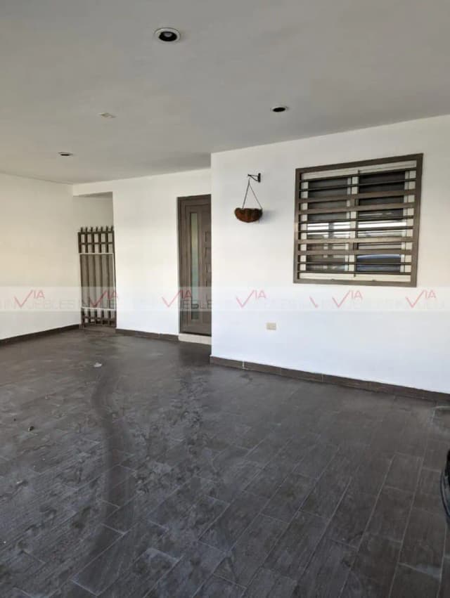 Casa en Renta en Puerta de Hierro, Monterrey, Nuevo León