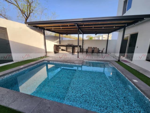 Casa en Venta en Amorada Privada Residencial, Santiago, Nuevo León