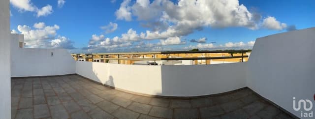 Townhouse en Preventa, Supermanzana 40 en Cancún Quintana Roo