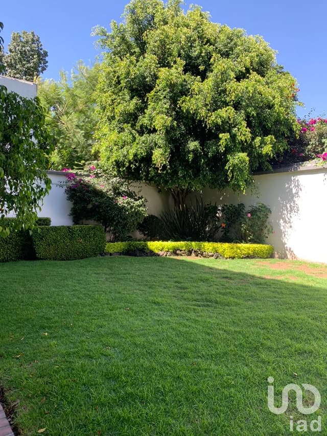 Casa en venta en Lomas de Tecamachalco, Ciudad de México