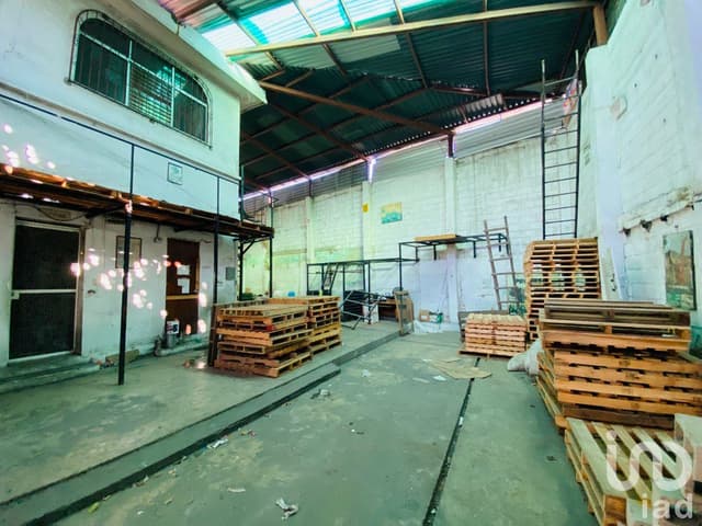BODEGA EN RENTA AV Cuauhtémoc Acapulco
