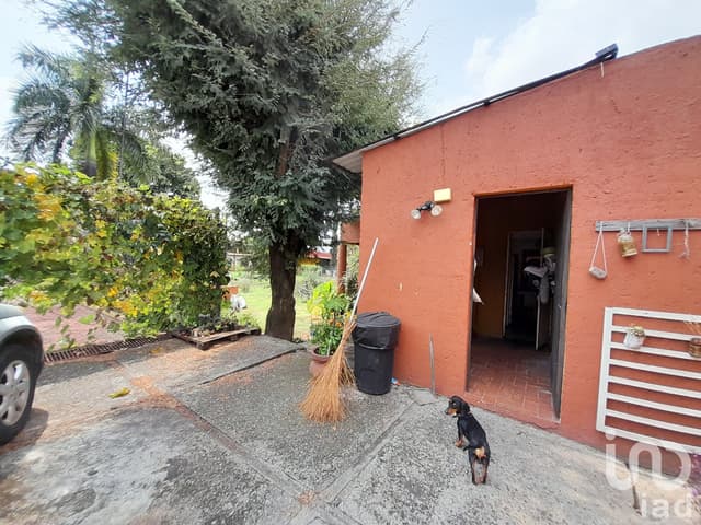 Casa en Venta con Alberca y Jardín Pedregal de las Fuentes, Jiutepec, Morelos