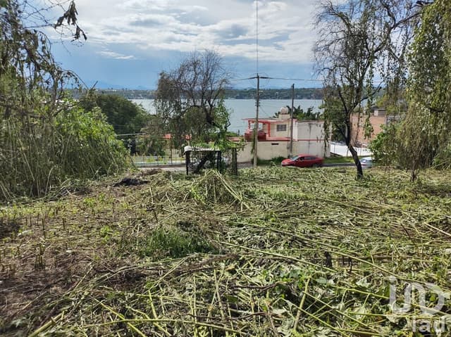 Terreno en Venta frente al Lago de Tequesquitengo, Jojutla, Morelos