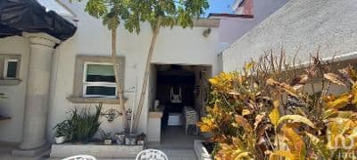 Casa en Venta en Huertas el Carmen, Corregidora, Querétaro.