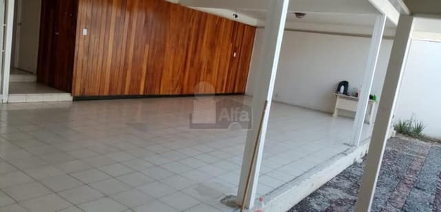 Hospedaje en renta con servicios incluidos para 2 personas en Col. Andrade cerca Arco de la Calzada