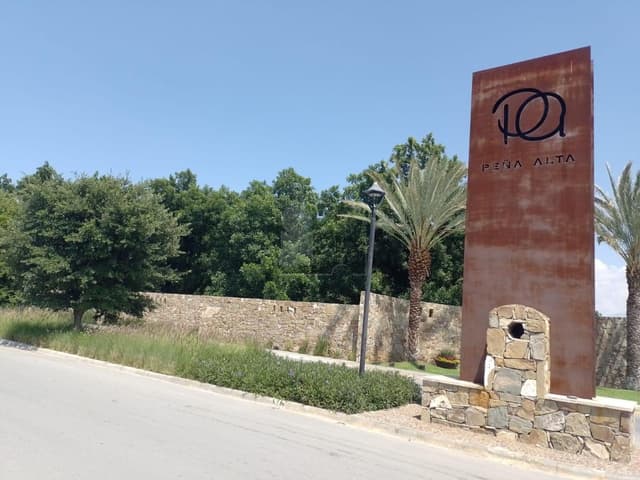 Terrenos en venta en Fraccionamiento residencial Peña Alta Saltillo, Coahuila