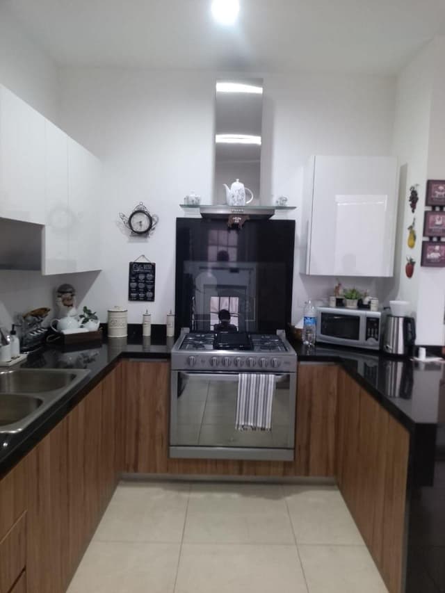 Casa en Venta en Fracc. Loma Real, LEON, GTO. por la salida a San Francisco del Rincon (San Pancho)