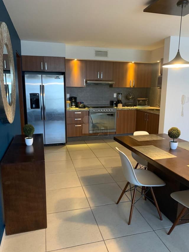 Departamento Amueblado en Renta en Torre Celsus LEON, GTO.sobre Insurgentes cerca Colegio Británico