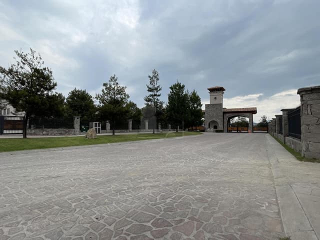 Terreno habitacional en venta en San Miguel Totocuitlapilco, Metepec, México