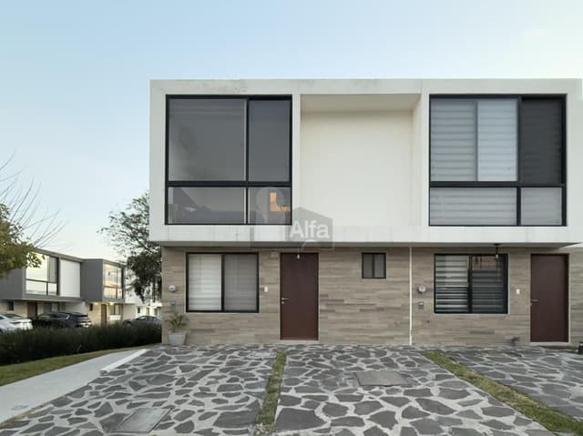 Casa en renta en Querétaro. Fraccionamiento El Refugio.