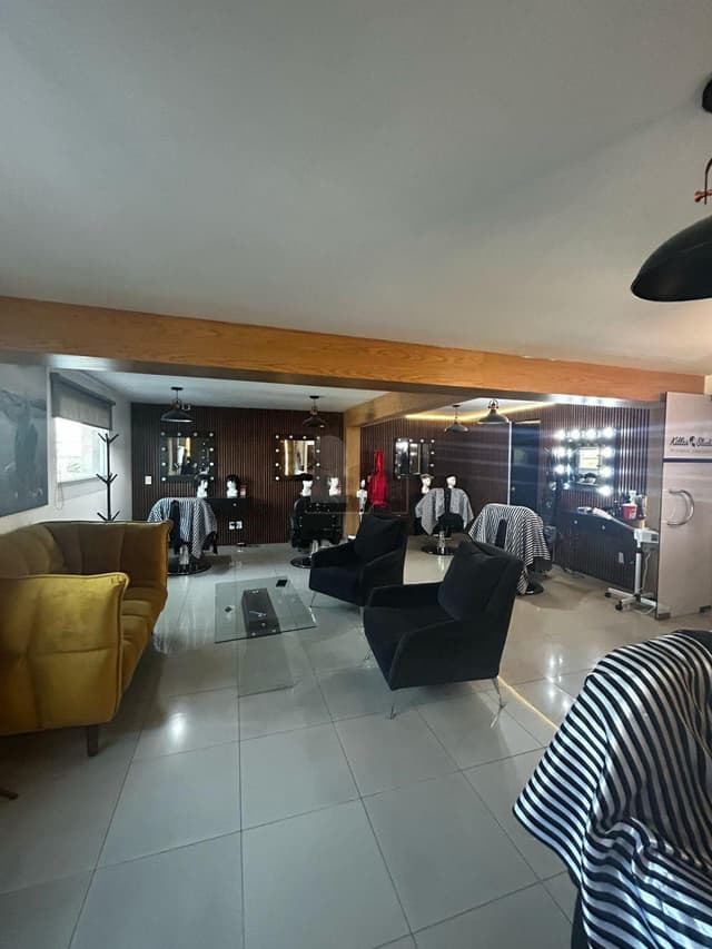 Edificio en venta en Tlalnepantla sobre Gustavo Baz