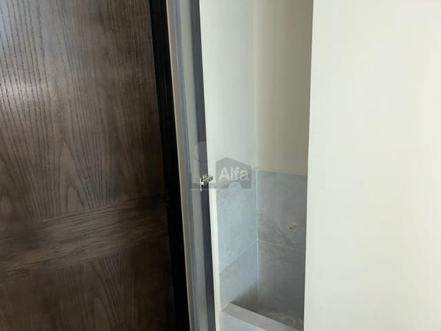 Oficina en venta o renta en Col. República, Plaza Distrito V Saltillo, Coahuila