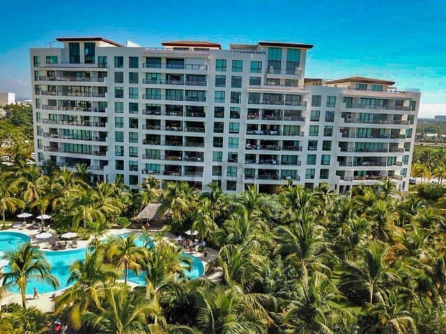 Isla Residences Playa Diamante Acapulco
