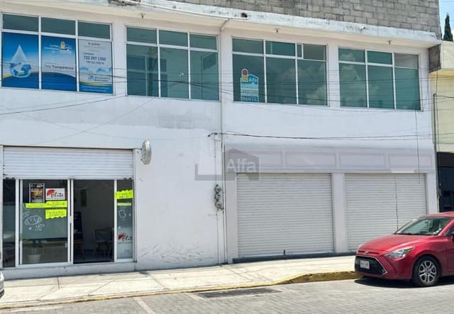 Local comercial en renta de 40 m2 en Av. Morelos, Centro de Metepec.