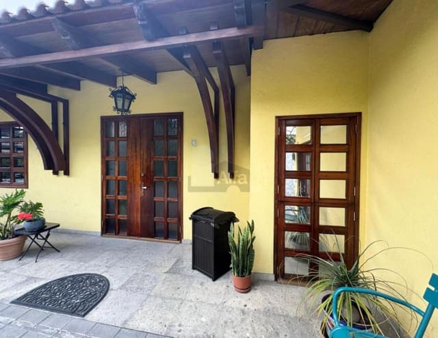 Oficina en renta 520 m2 terreno Paseo Tollocan