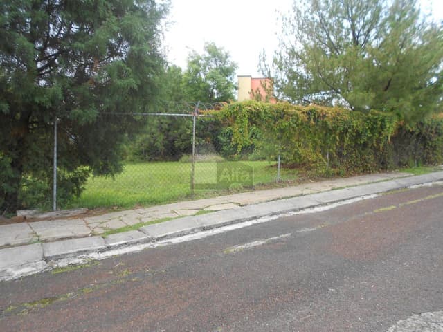 Terreno en venta en Lomas de La Campiña