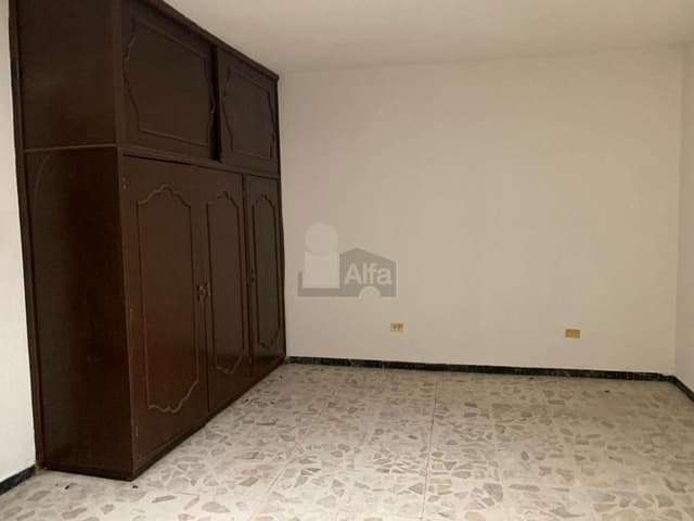 CASA EN RENTA PARA OFICINAS, IRAPUATO GTO.