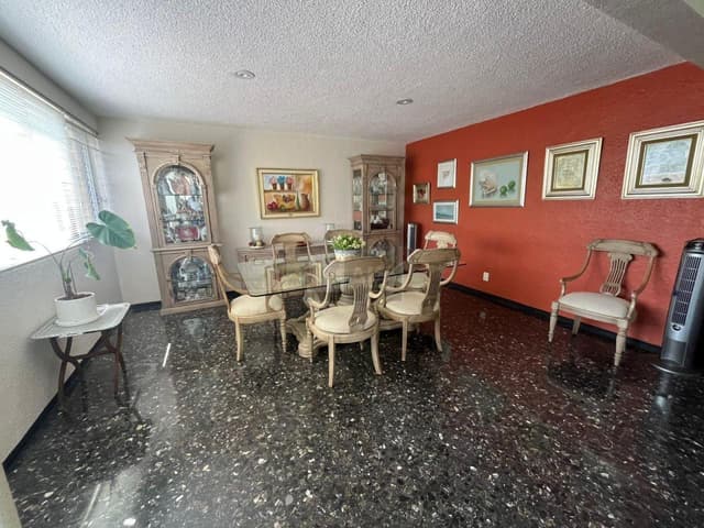 Casa sola en venta en Club de Golf, Cuernavaca, Morelos