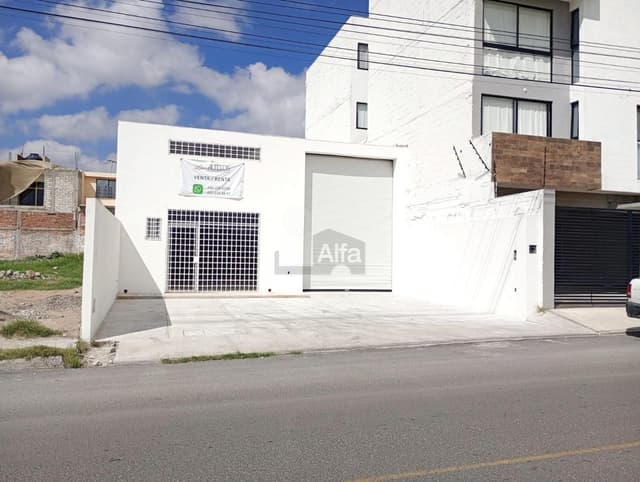 Bodega en renta o venta en Satelite, Qro.