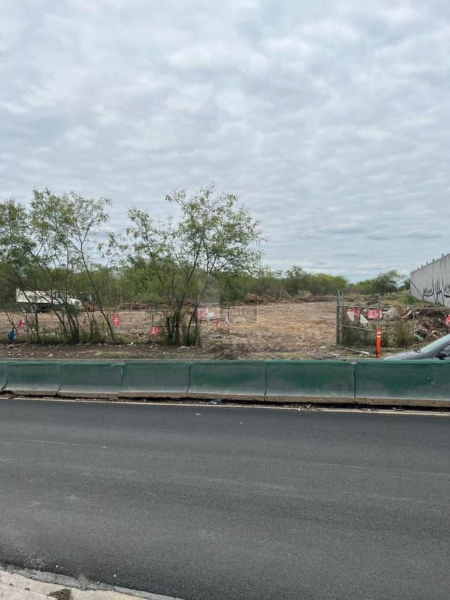Terreno comercial en venta, Colonia San Miguel en Guadalupe, Nuevo León.