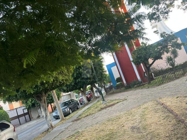 Casa en Renta en Fracc San Isidro, LEON, GTO. cerca Jerez y Bocanegra. Se puede rentar con muebles