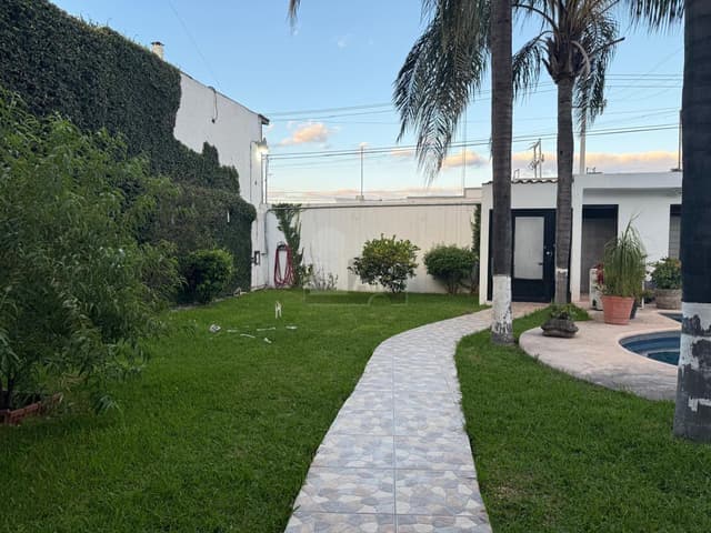 Casa en venta, Cumbres 2 sector en Monterrey, Nuevo León