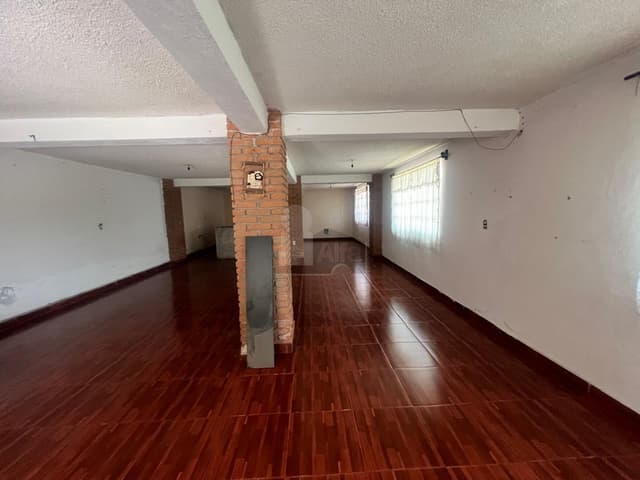 Casa sola en venta en San Cristóbal Huichochitlán, Toluca, México