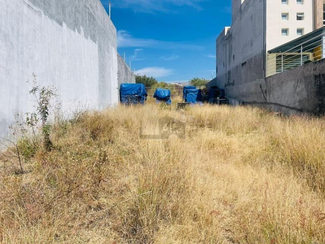 Terreno habitacional en venta en Lomas del Pedregal, Irapuato, Guanajuato