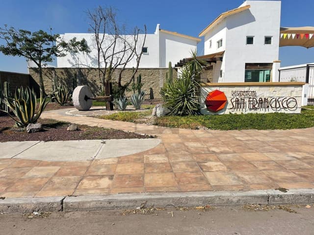 Terreno habitacional en venta en San Francisco de la Charca, Irapuato, Guanajuato
