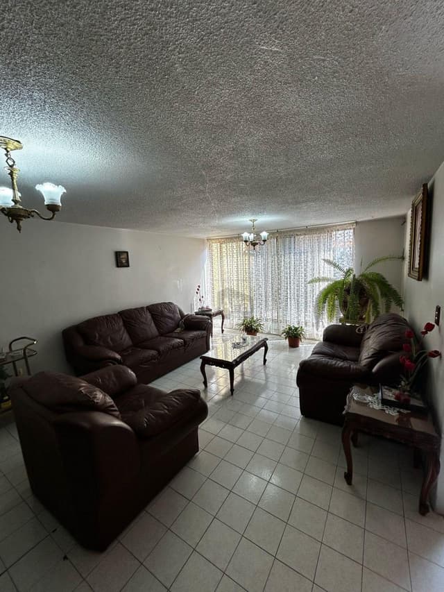 Casa en venta en Los Reyes Ixtacala