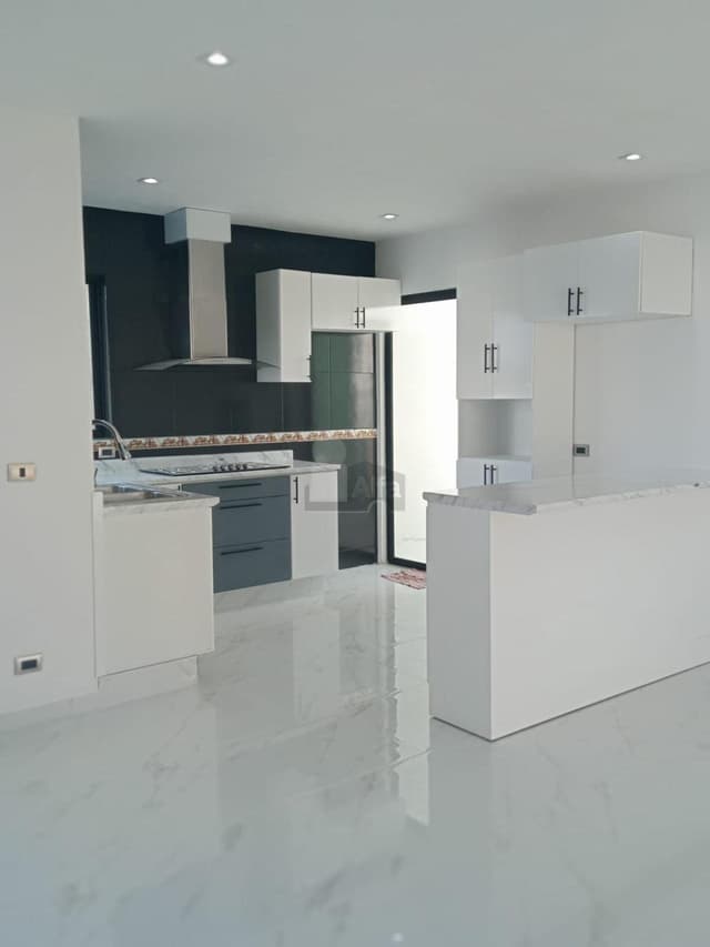 Casa amplia e iluminada en Morelia, salida Pátzcuaro.