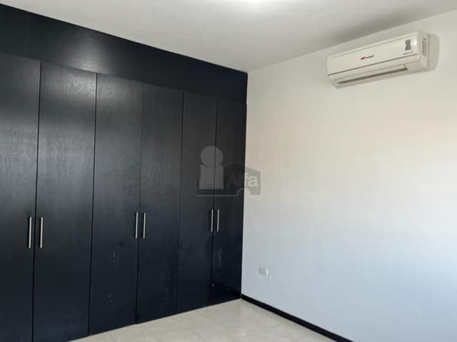 Casa en Cumbres en renta, en Privada Real Cumbres , Monterrey, Nuevo León. Privada Las Villa