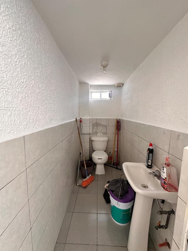 Local comercial en renta en plaza comercial en Metepec