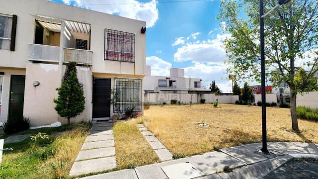 Casa en Venta en la Florida, Cerca del parque industrial 2000