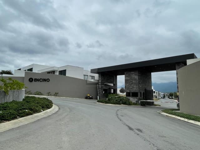 Terreno en venta Bosques de las Misiones Sector Encino El Yerbaniz Santiago Nuevo León