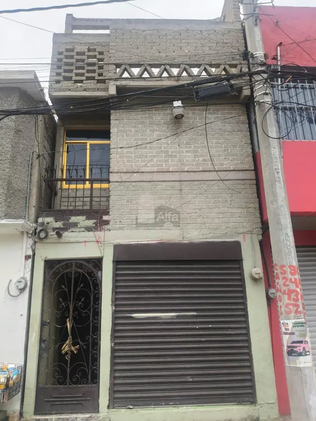 Casa sola en venta en Ejército del Trabajo, Chicoloapan, México.
