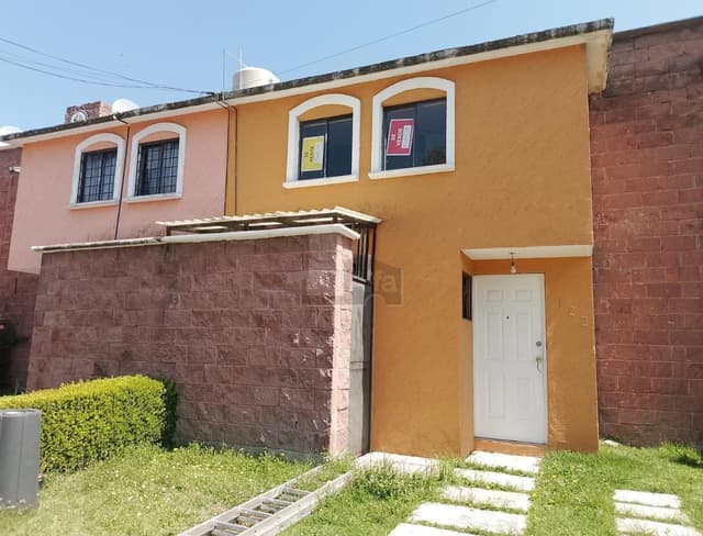 Casa en Venta en privada en San Buenaventura, Toluca junto a ITESM Campus Toluca