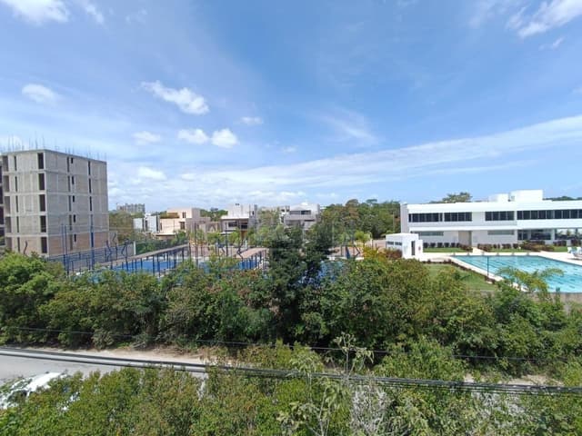 Casa en Venta Altai Residencial SMZ-329, 4 recs, 3.5 baños en 3 niveles, Cancun Quintana Roo